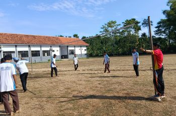 Hari ke 1 lomba pitulasan SMAN 1 BANTARAN
